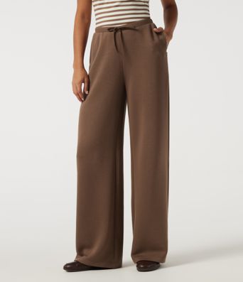 SpacerTek™ Low Rise Drawstring Straight Leg Casual Sweatpants with Pockets SpacerTek™ Low Rise Drawstring Straight Leg Casual Sweatpants with Pockets