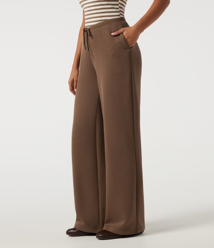 SpacerTek™ Low Rise Drawstring Straight Leg Casual Sweatpants with Pockets SpacerTek™ Low Rise Drawstring Straight Leg Casual Sweatpants with Pockets