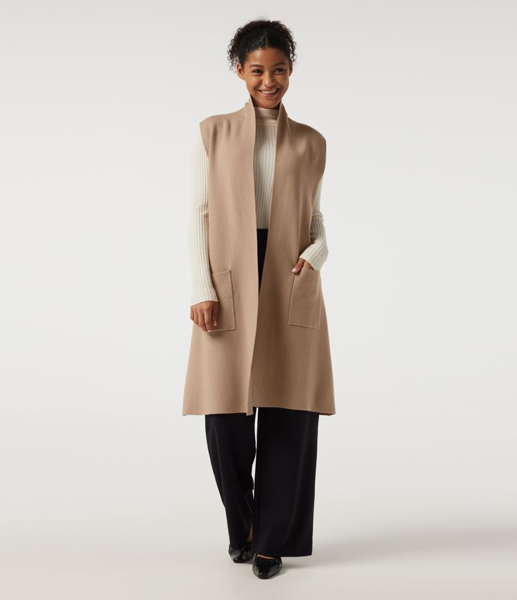 Cardigan long sans manches, ouvert sur le devant, avec poches