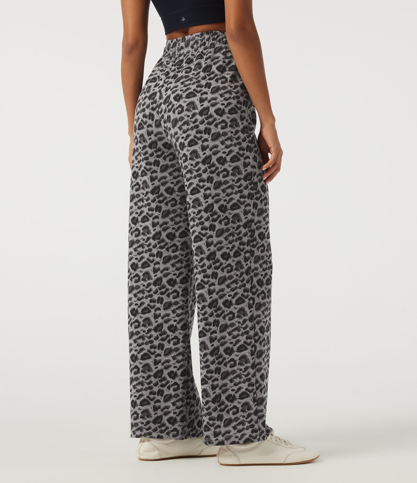 High Waisted Drawstring Straight Leg Leopard Print Casual Sweatpants with Pockets High Waisted Drawstring Straight Leg Leopard Print Casual Sweatpants with Pockets