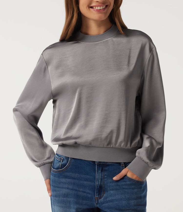 Round Neck Long Sleeve Casual Blouse