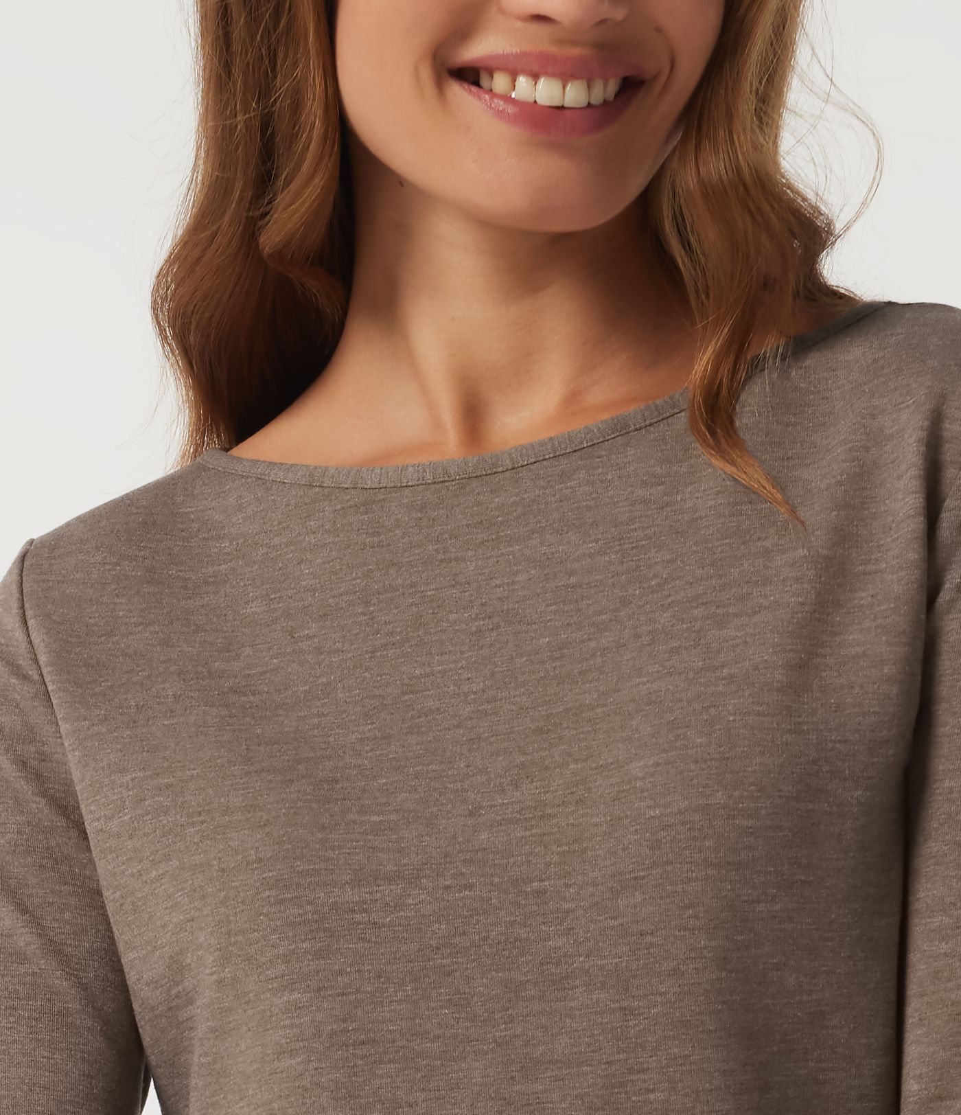Boat Neck Long Sleeve Asymmetrical Hem Casual T-Shirt