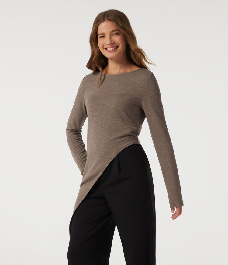 Boat Neck Long Sleeve Asymmetrical Hem Casual T-Shirt