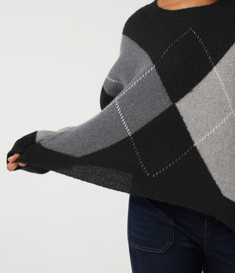 Round Neck Long Sleeve Plaid Casual Sweater Round Neck Long Sleeve Plaid Casual Sweater