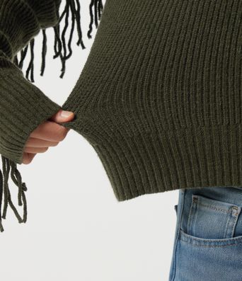 Round Neck Long Sleeve Fringe Casual Sweater Round Neck Long Sleeve Fringe Casual Sweater