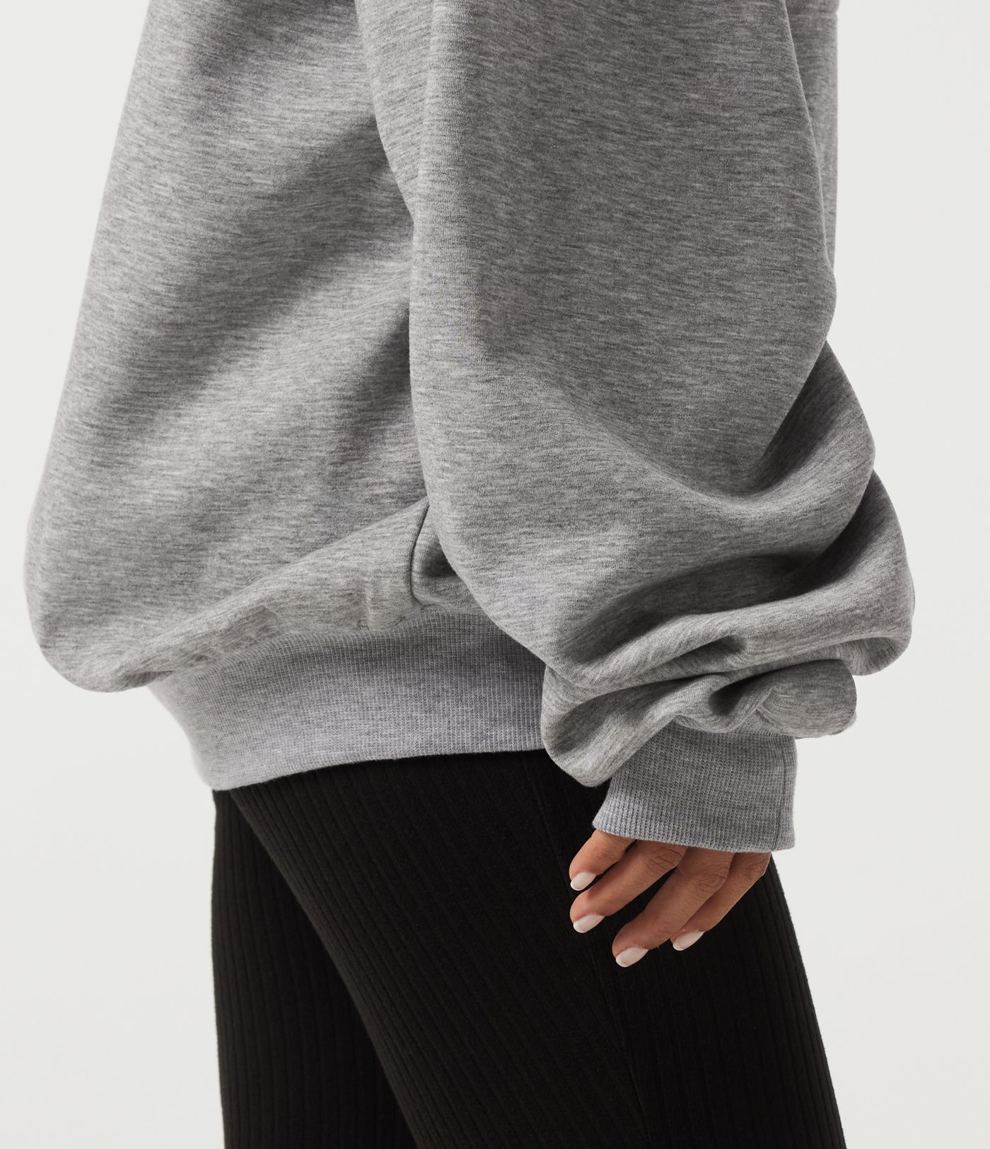 Sweat-shirt décontracté à épaules dénudées et manches longues chauve‑souris