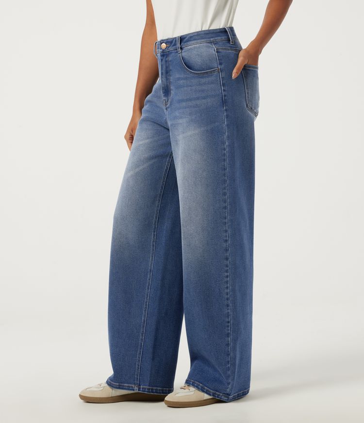 Mid Rise Wide Leg Casual Jeans with Pockets