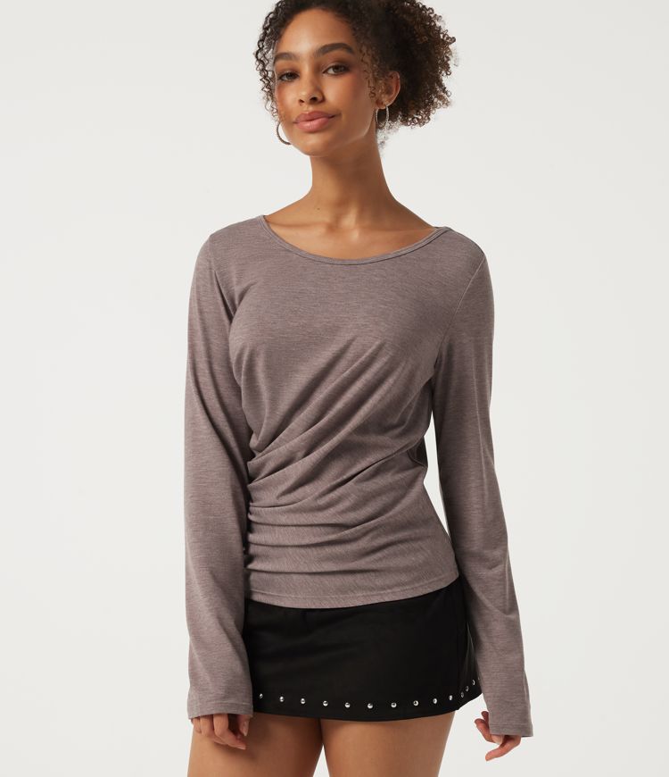  Round Neck Long Sleeve Ruched Casual Top