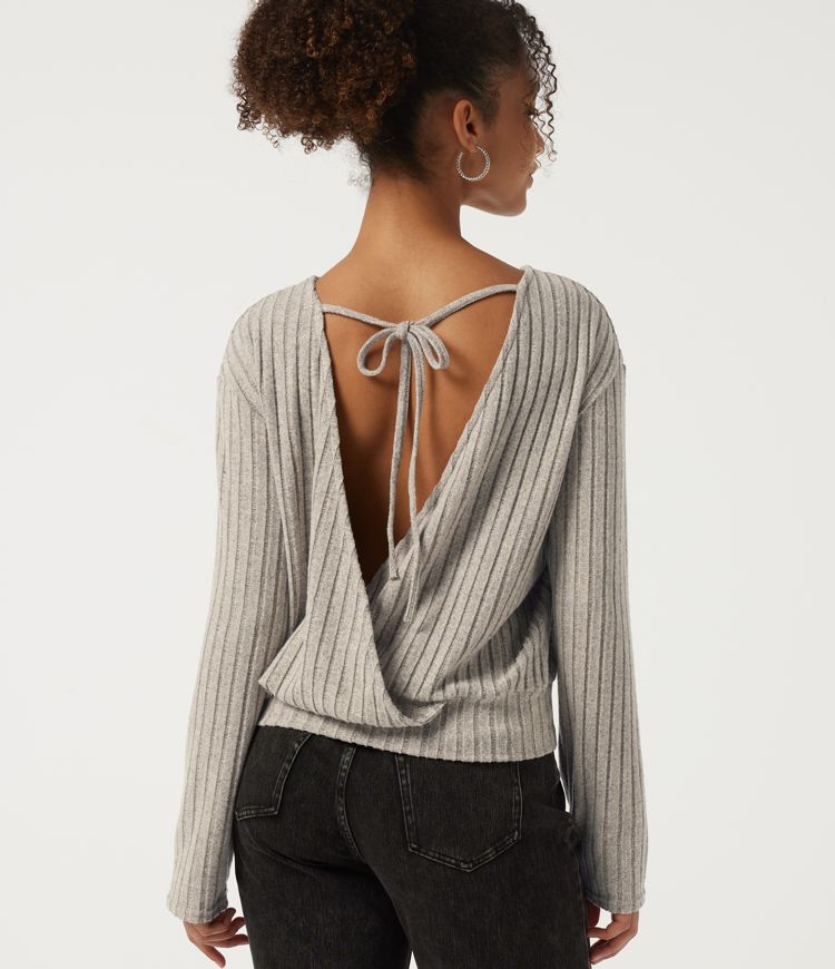 Long Sleeve Tie Back Lounging Top