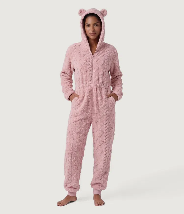 Lounge-Jumpsuit mit Kapuze, Seitentaschen und langen Ärmeln - Easy Peezy Edition