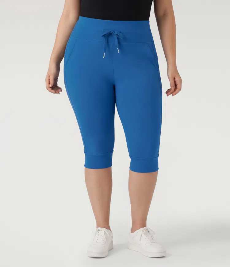Plus Size SoftlyZero™ Plush High Waisted Drawstring Yoga Pedal Pusher Joggers with Pockets