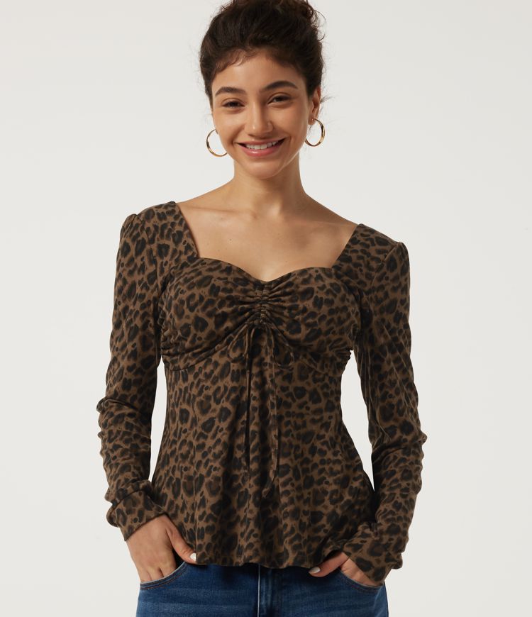 Wild Honey Leopard Sweetheart Neck Long Sleeve Leopard Print Built-in Bra Lace Up Casual Top / 1
