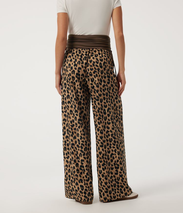 Savanna Leopard Super High Waisted Leopard Print Baggy Casual Maternity Pants with Pockets / 2