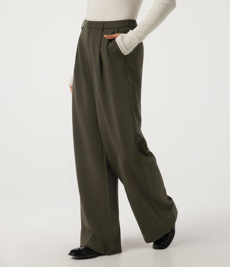 Mid Rise Straight Leg Work Pants with Pockets
