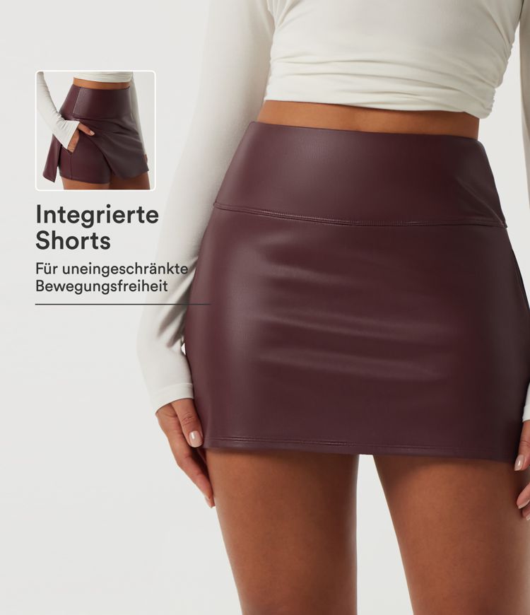 Lässiger 2-in-1 Fleece-Mini-Skort aus elastischem Kunstleder mit hohem Bund und Seitentaschen